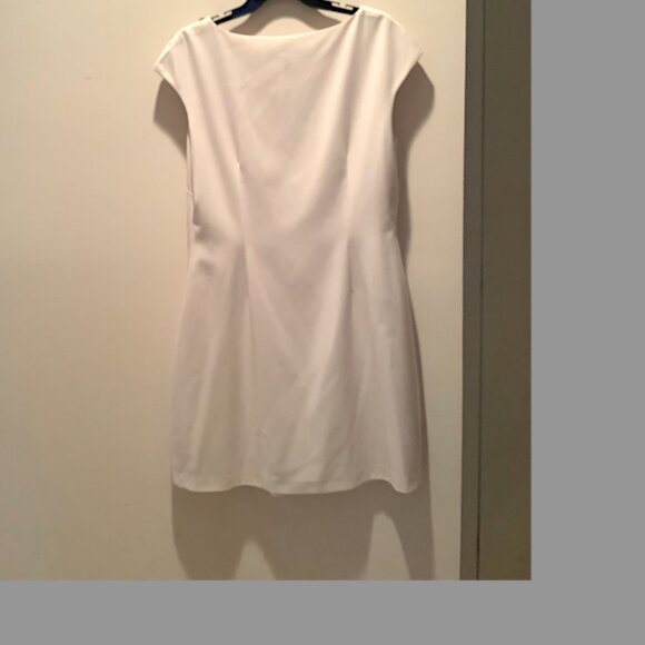 Nine West Sleeveless, Cream Dress w/ embellishments, Size 14, lined w/ side zip - Picture 8 of 16